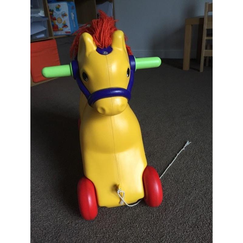 Toy horse