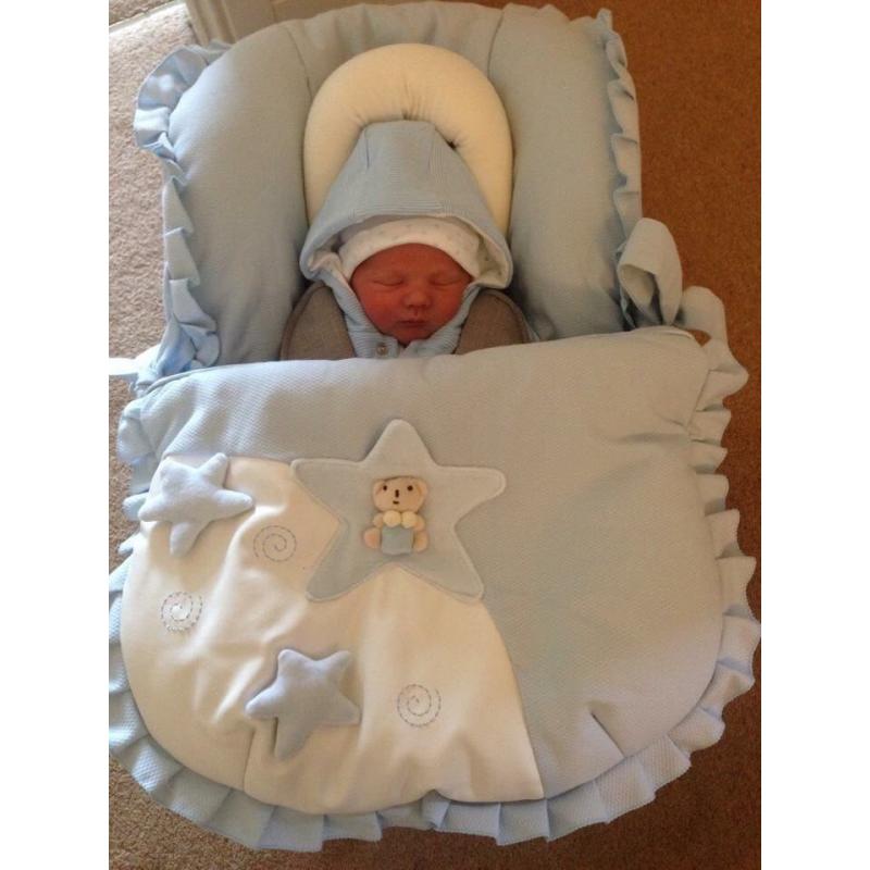 ROSY FUENTES CAR SEAT COVER