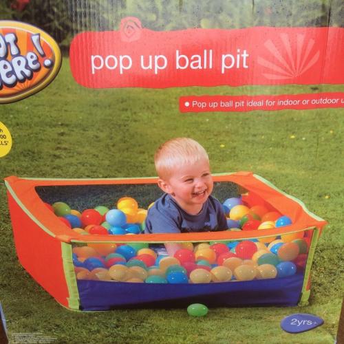 Toddler ball pool