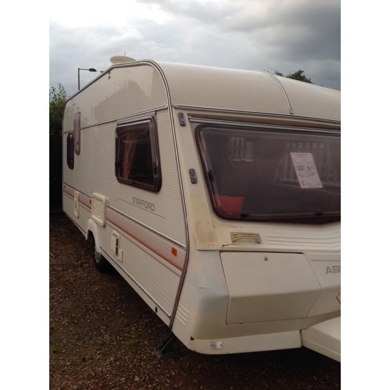 Abbey Stafford 1994 5 berth double dinet