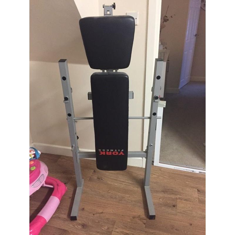 Weight bench