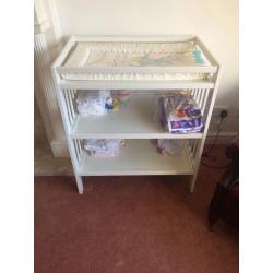 Baby change table mammas and papas