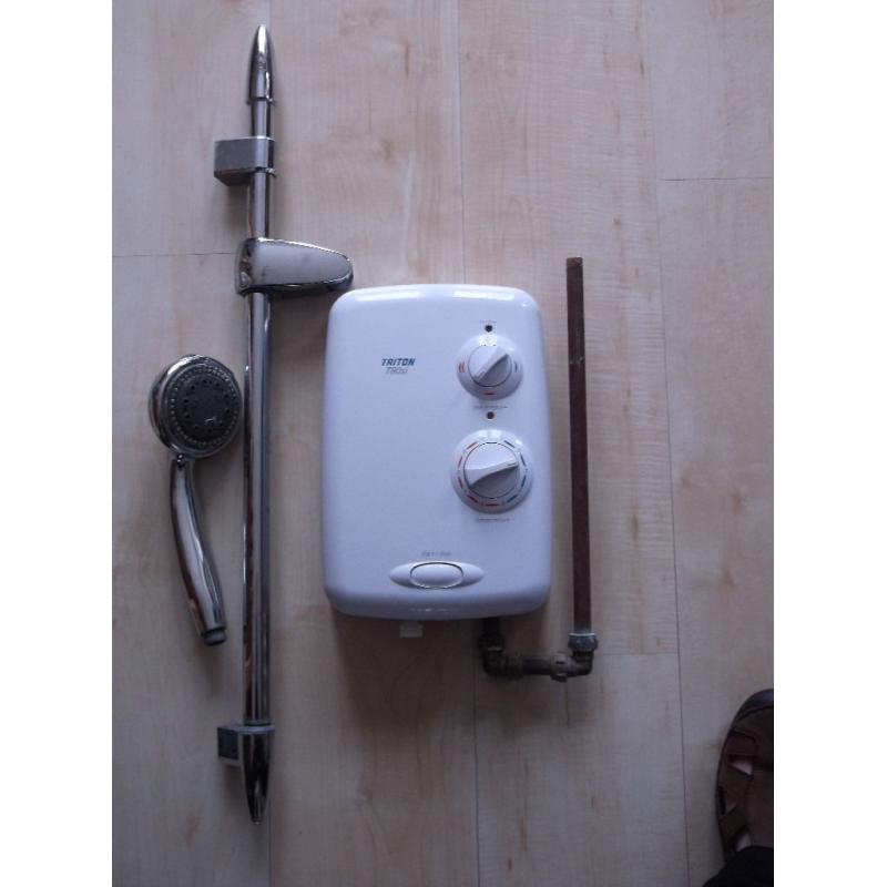 TRITON ELECTRIC SHOWER