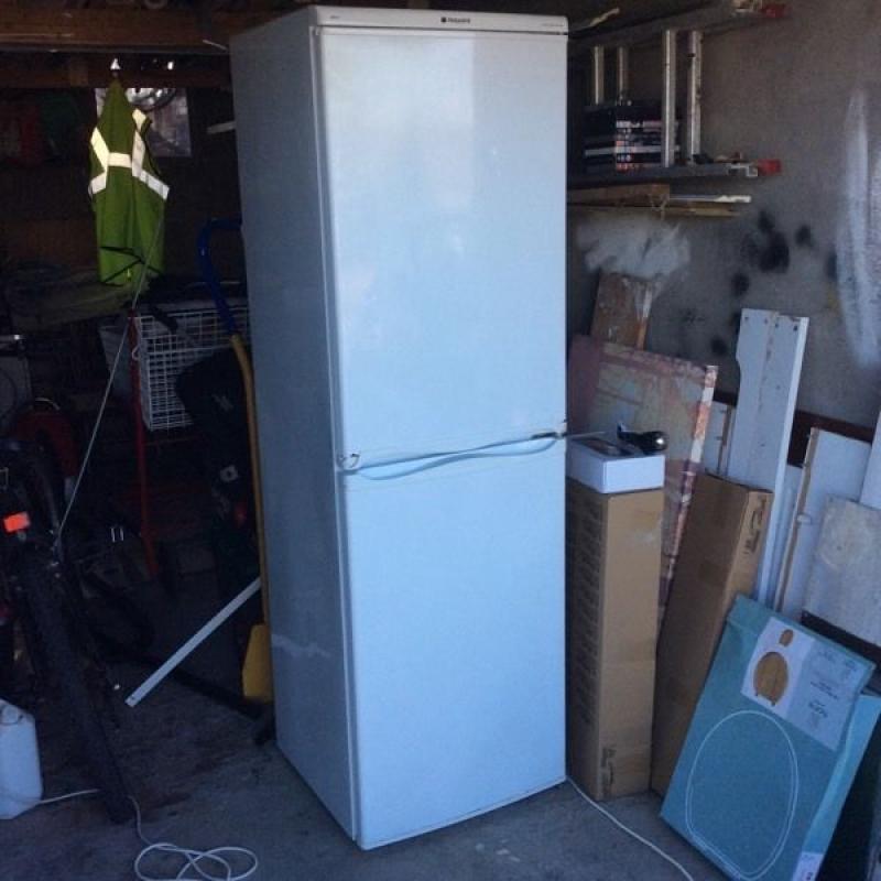 FRIDGE/FREEZER HOTPOINT