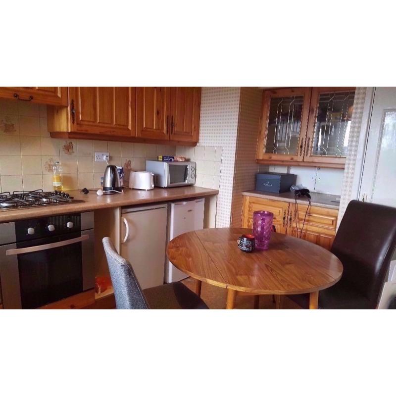 LOVELY DOUBLE/TWIN ROOM IN CANARY WHARF