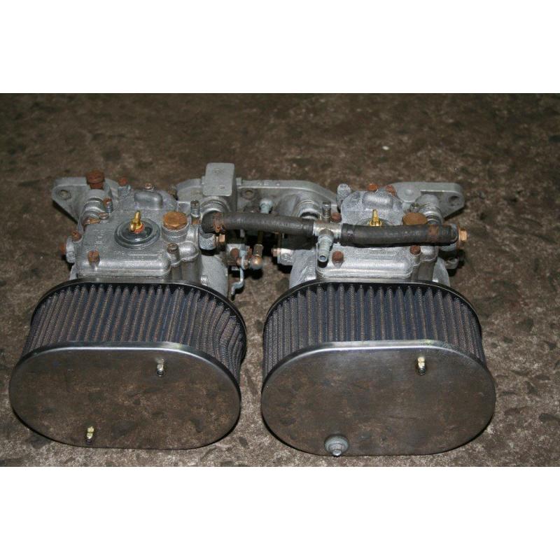 TWIN 40'S WEBBER CARBS