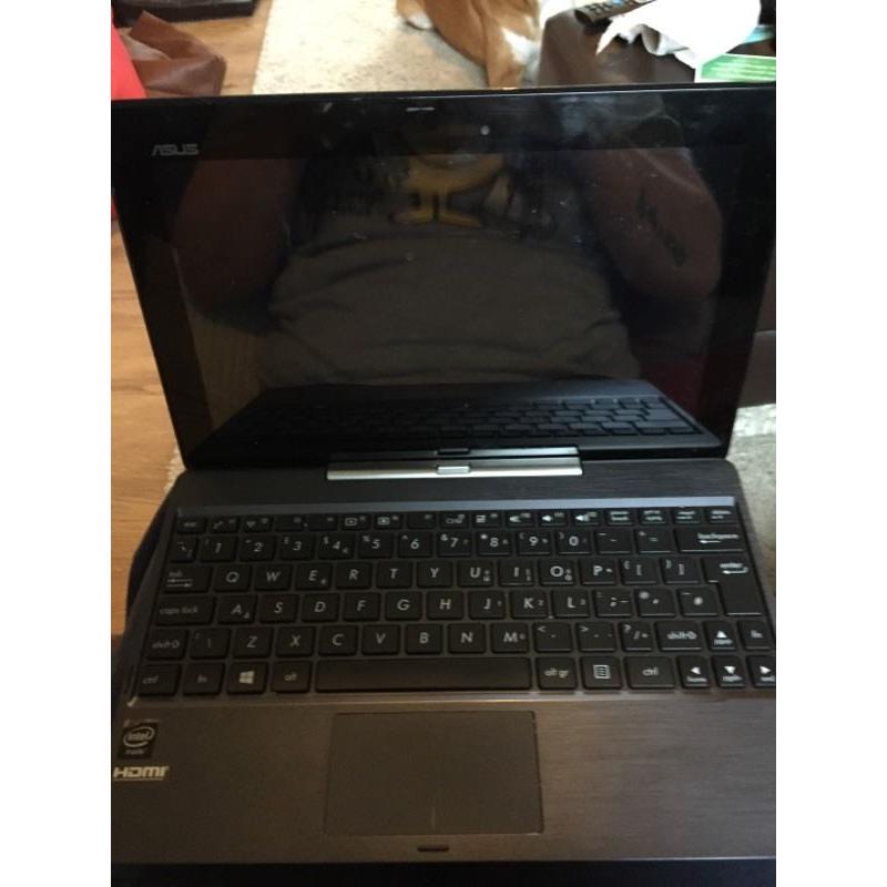 Asus Tablet with keyboard