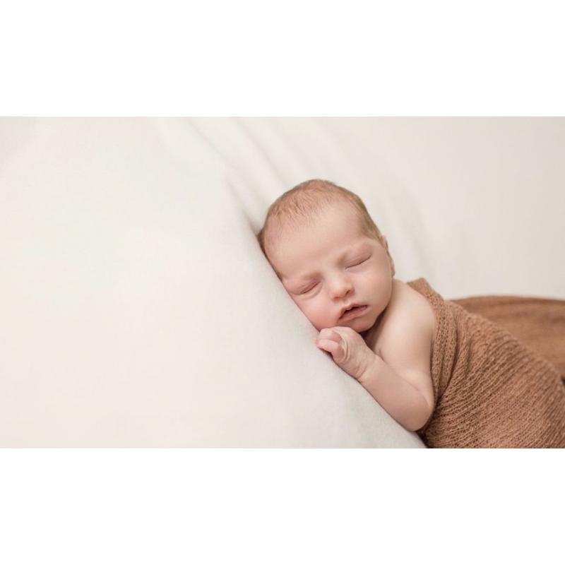 NEWBORN, FAMILY LIFESTYLE PHOTOGRAPHER- based Renfrewshire
