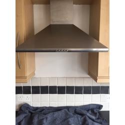Electric oven, gas hob and extractor