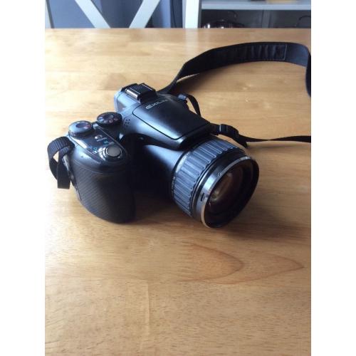 Casio Exilim Digital Camera EX-F1 High Speed 60 fps