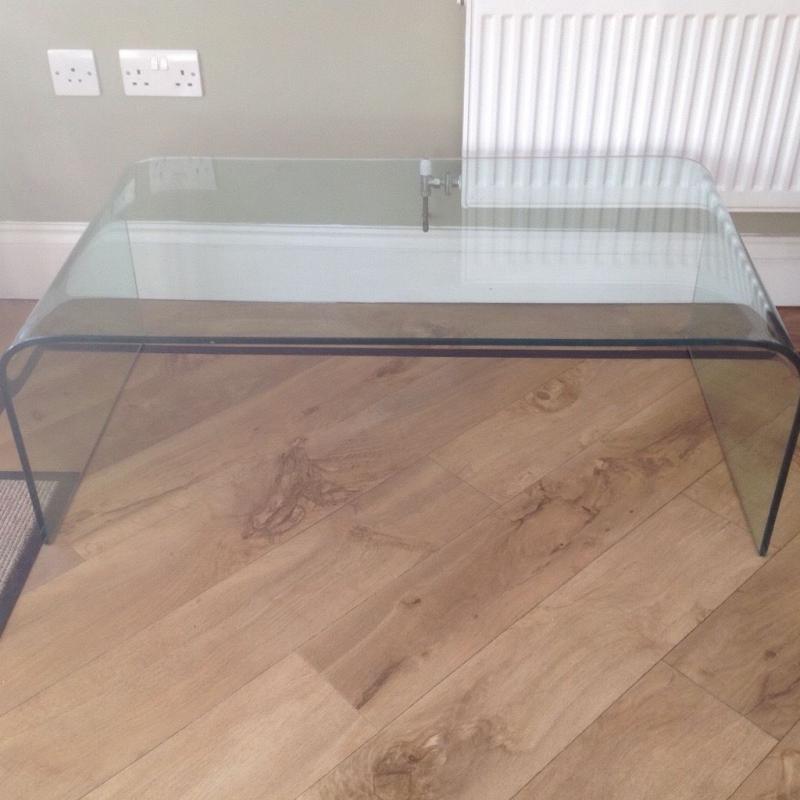 Thick Glass curved coffee Table
