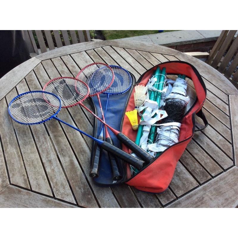 Garden badminton set