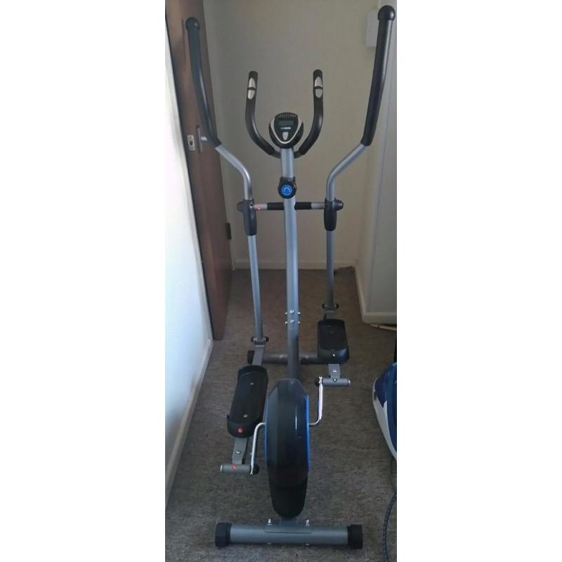 Cross Trainer
