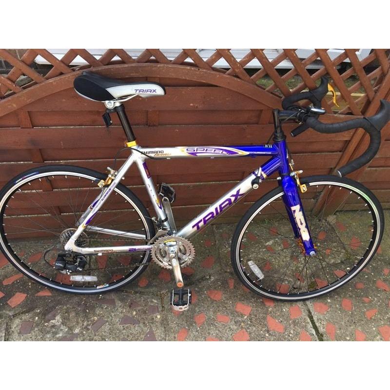 TRIAX SPEED JUNIOR ROAD BIKE RACER