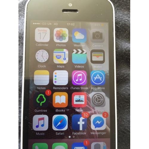 iPhone 5c 16gb o2 tesco giffgaff