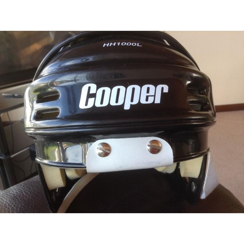 Cooper hockey helmet
