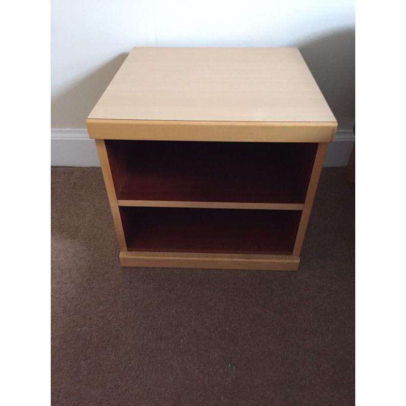 Bedside unit
