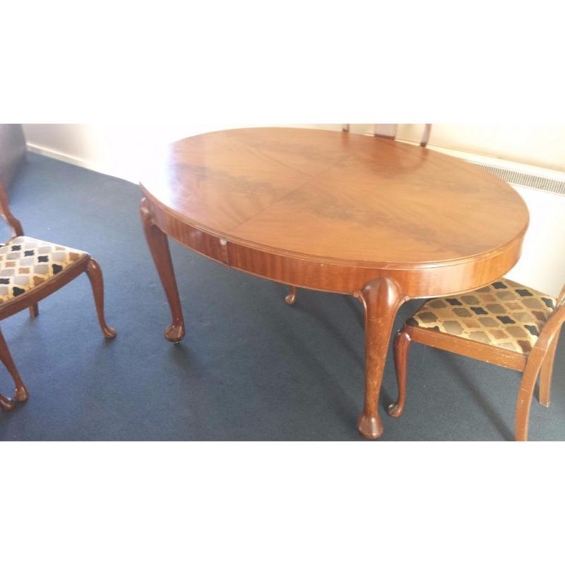 vintage dining table with 5 chairs