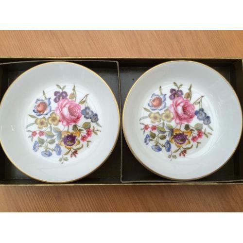 ROYAL WORCESTER 2 x Fine Bone China Small Trinket/Butter Dishes (C51) Excellent Condition