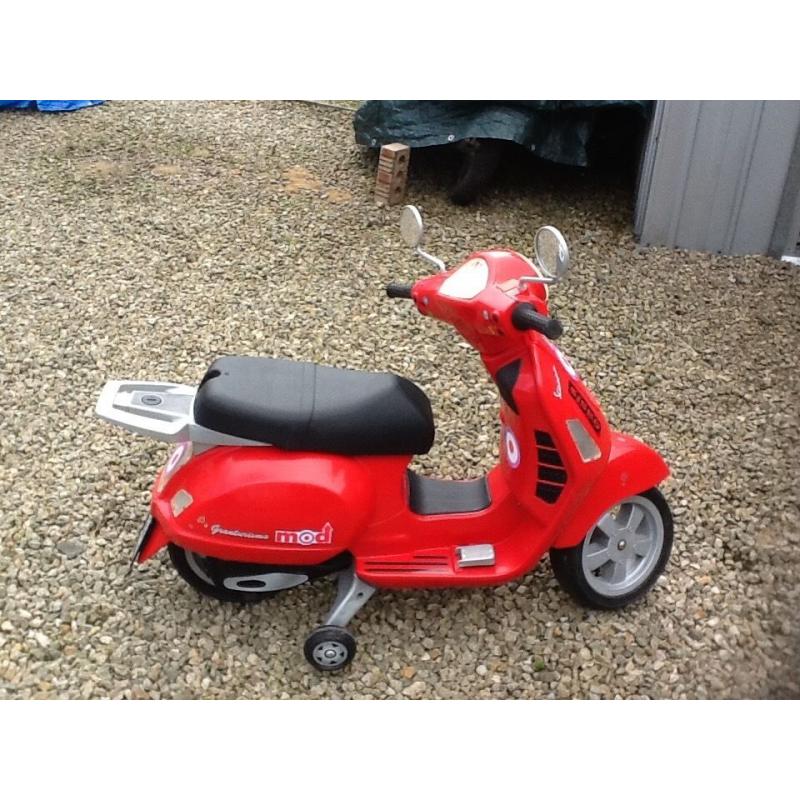 Vespa Kids Ride On