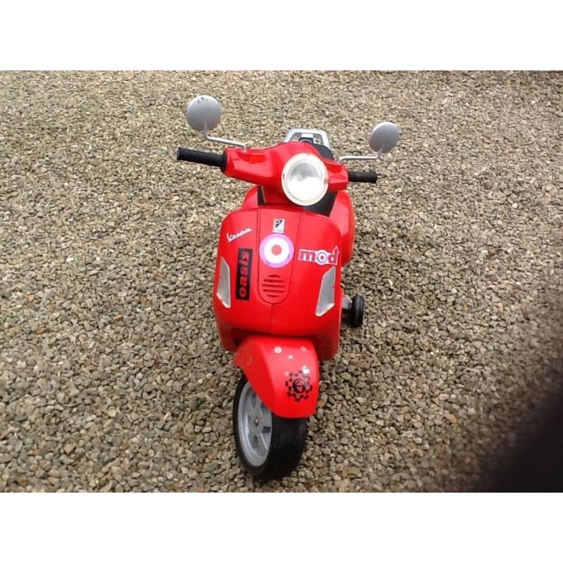 Vespa Kids Ride On