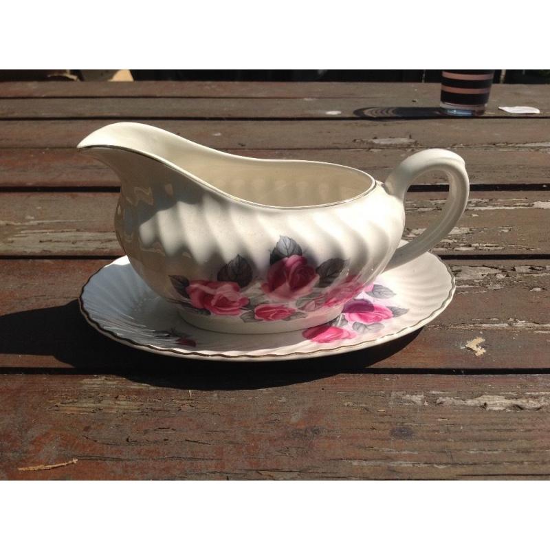 Rose design plates