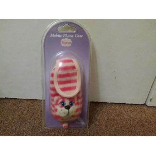 Very rare Bagpuss phone case from 2000.