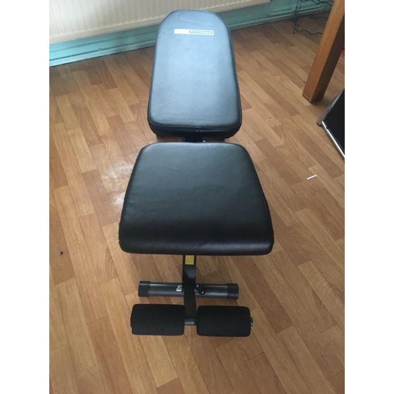 Fitness bench