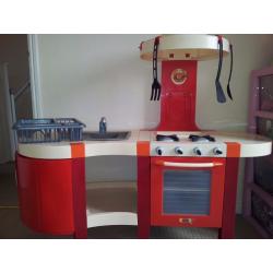 Play kitchen and microwave
