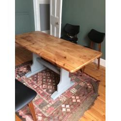 Lovely kitchen/dining table