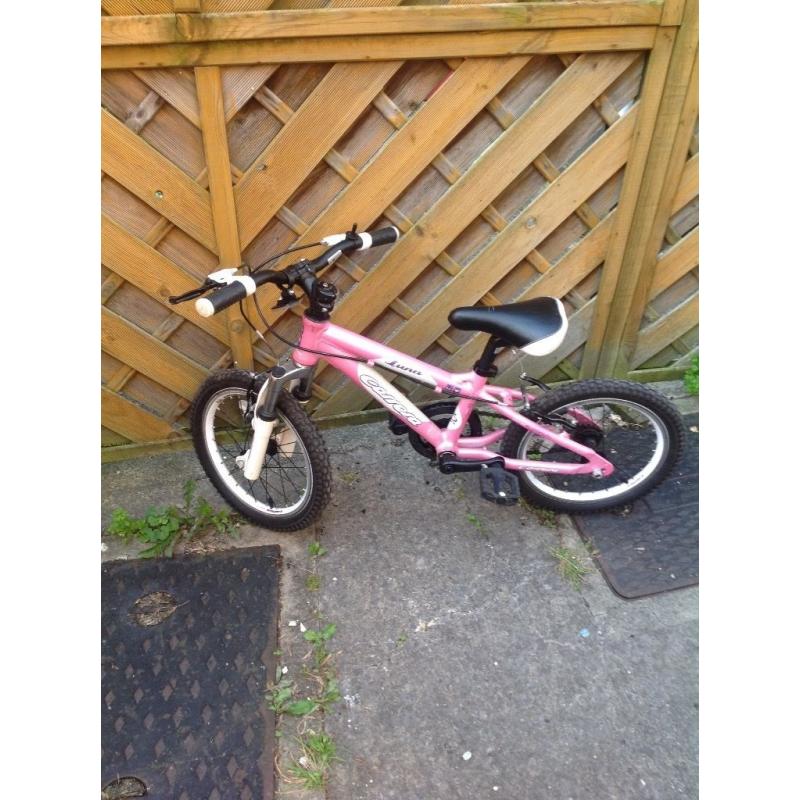 Girls bike