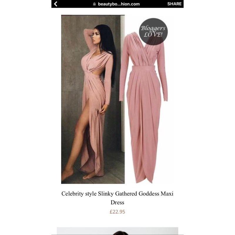 Work from home selling top fashion and accessories