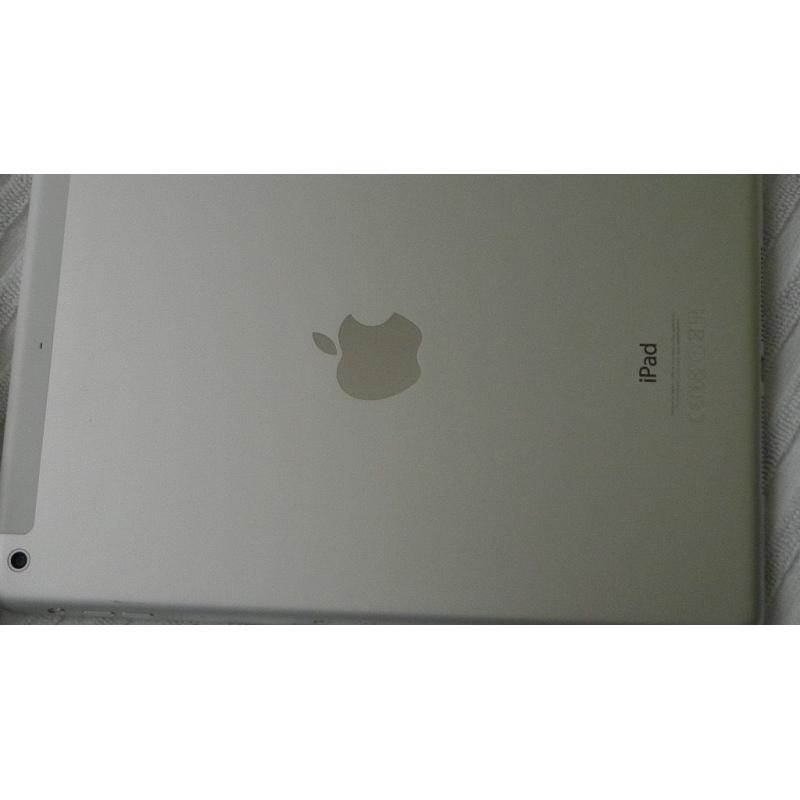 Apple iPad Air 16gb Wi-Fi - Cellular in mint condition.