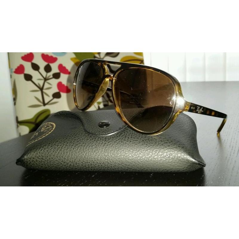 Ray Ban CATS (RB4125)