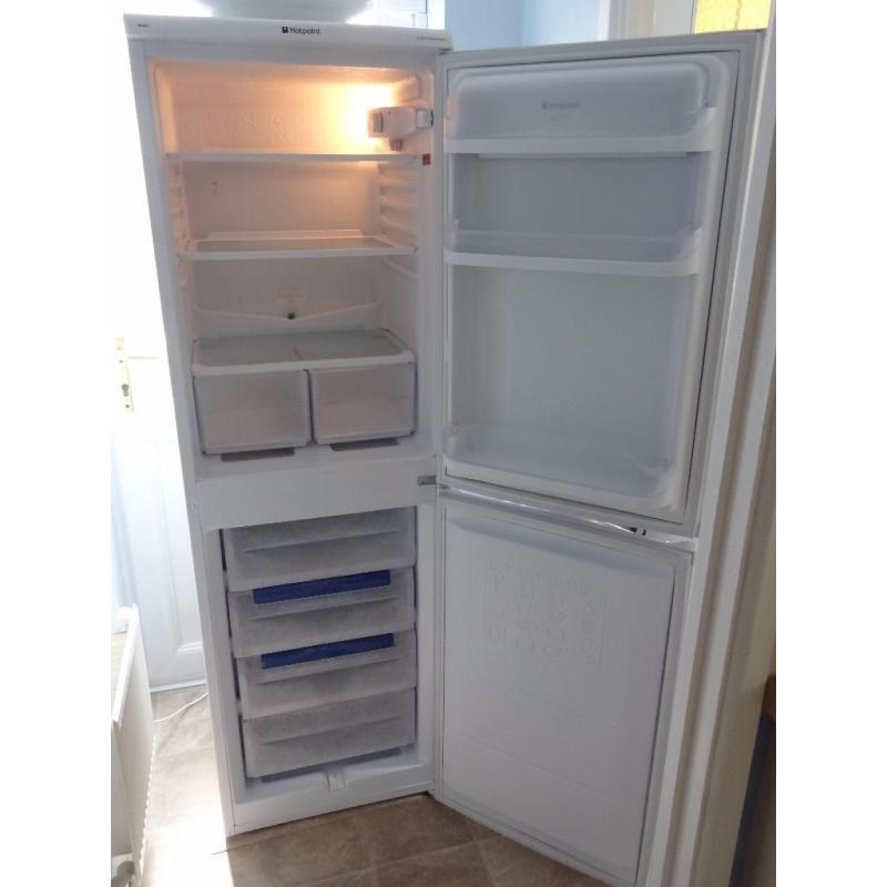 Hotpoint RFA52 White Fridge Freezer