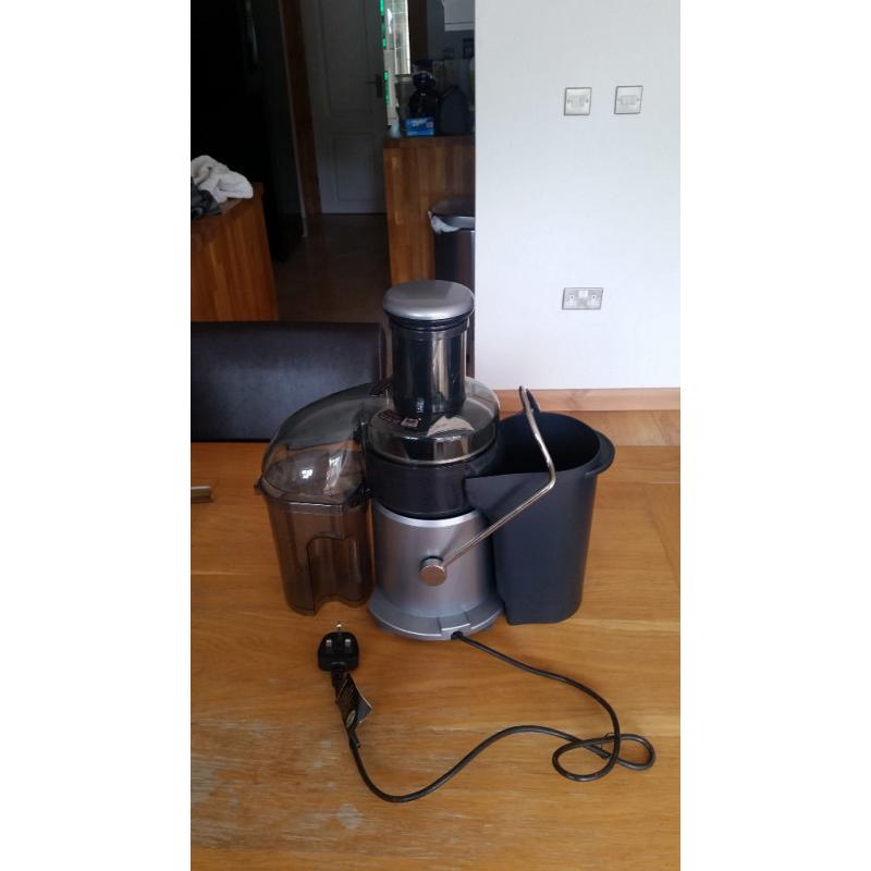 Antony Worrall Thompson Breville Professional Juice Extractor