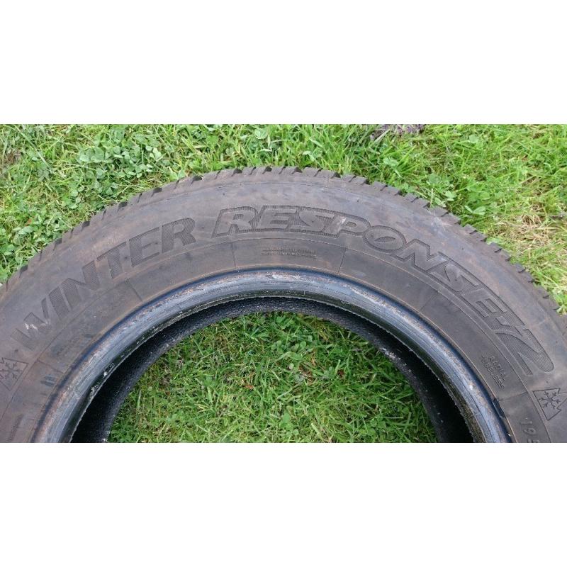 4 x Dunlop Winter Response 2 tyres 195/65/R15
