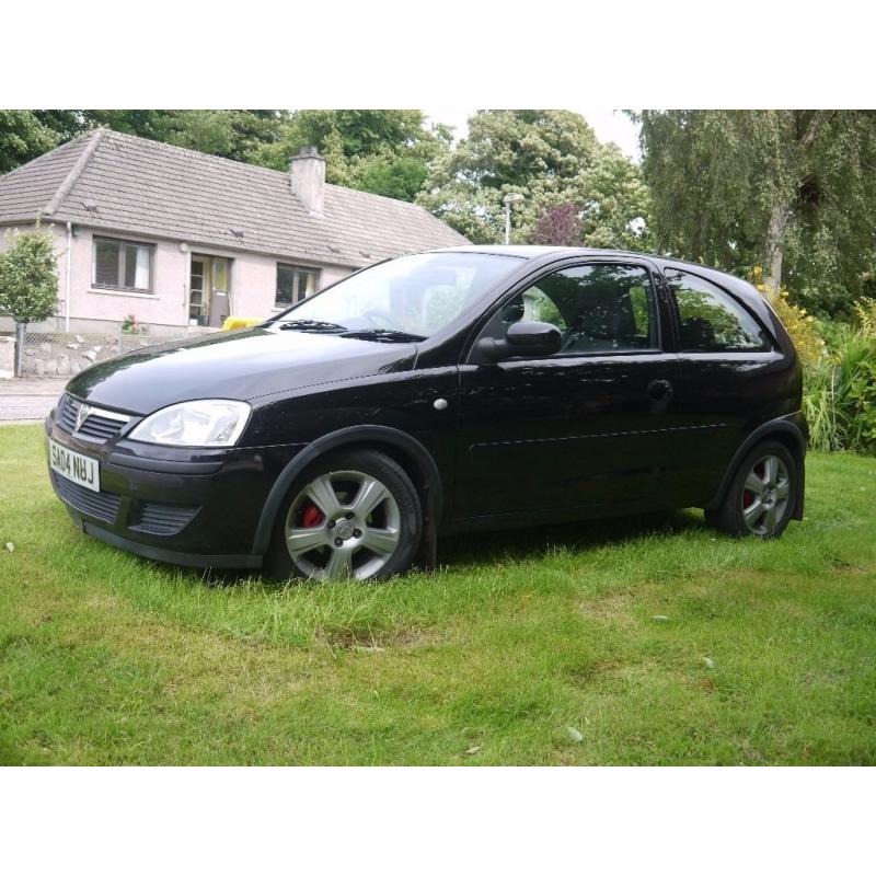 CORSA 1.0 11 MONTHS MOT 79000 MILES TWO NEW TYRES