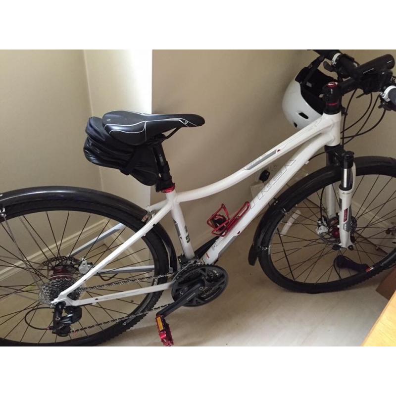 Trek Neko SL Hybrid bike, 16"
