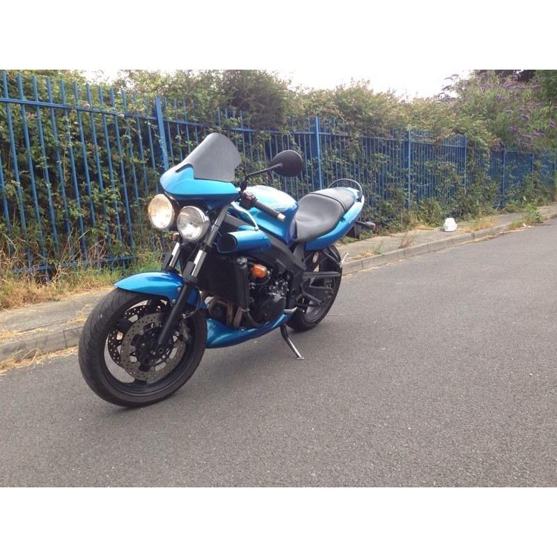 Triumph speed four 600cc