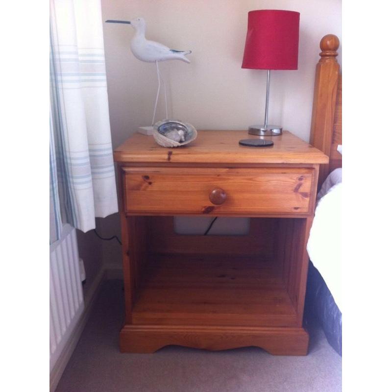 Bedside table