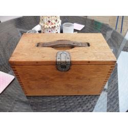 OAK WOODEN BOX