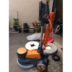 17" Taski Ergodisc 200 Rotary Machine with Drive Board & Shampoo Brush & Pads