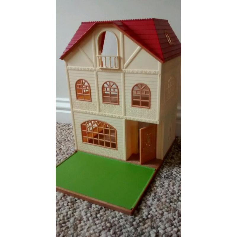 Sylvanian Cedar terrace.