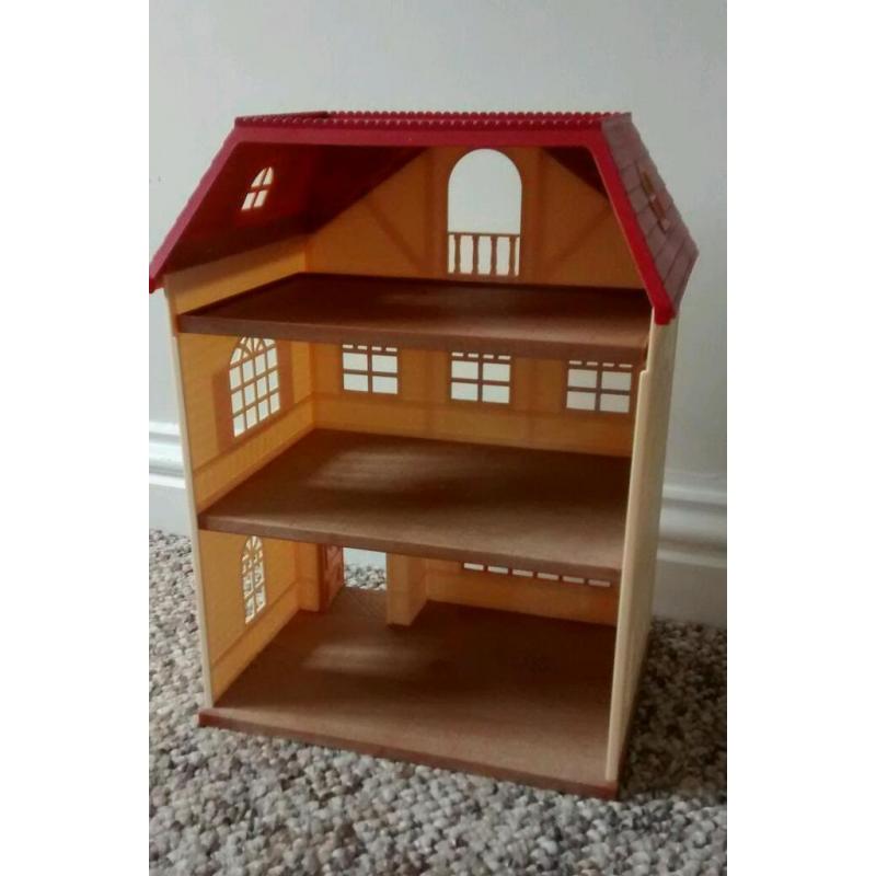 Sylvanian Cedar terrace.