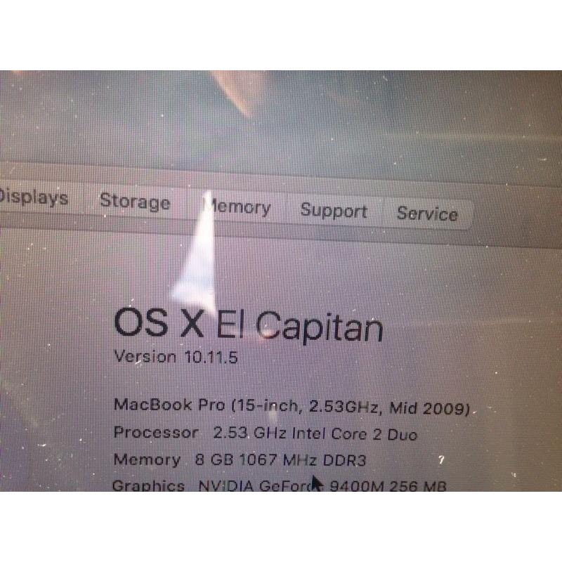 MacBook Pro 15inch/ Intel core 2 duo/ 8gb ram / 250GB SSD/ El