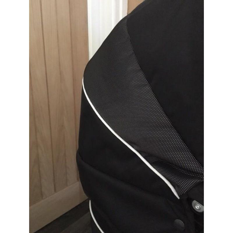 Emmaljunga 2in1 Pram & Car Seat