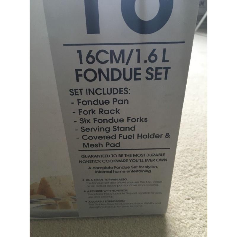 Fondue set new