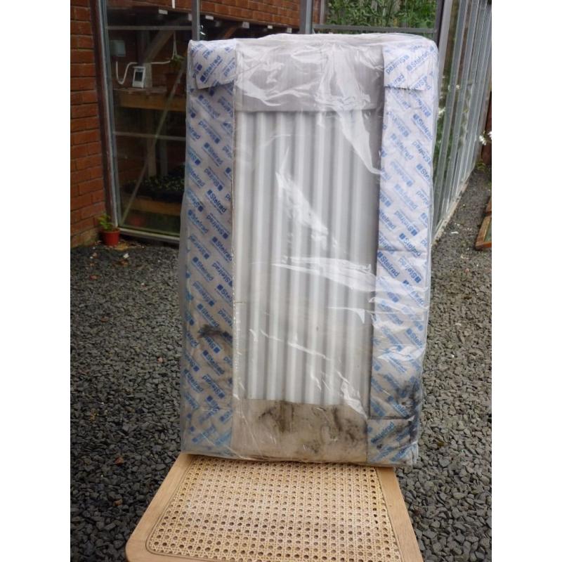 Stelrad Compact K1 700 x 400 Radiator