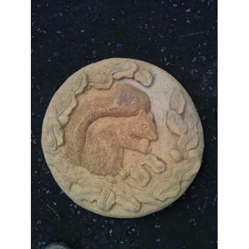 CARVED ANIMAL STONE STEPS